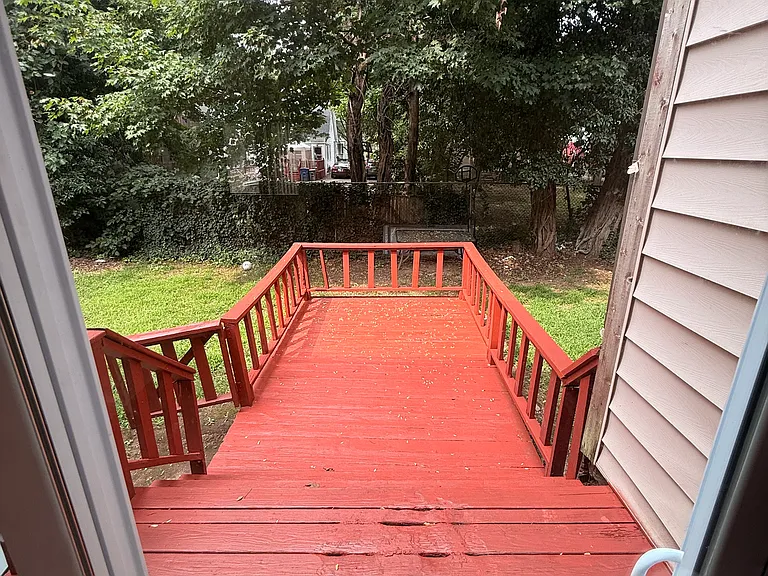 101 Hazel St #B7 — Photo 20