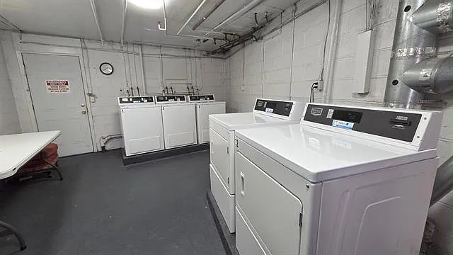 3600 Charles Ct #8 — Photo 13