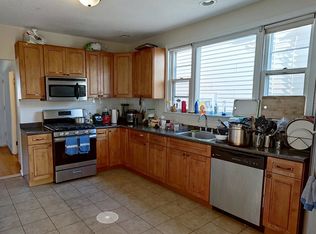 68-70 Winchester St UNIT 2R, Medford, MA 02155