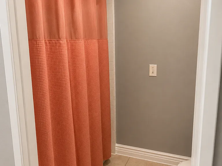 Bathroom #1 continued