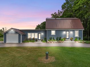 N96W20978 County Line Rd, Colgate, WI 53017