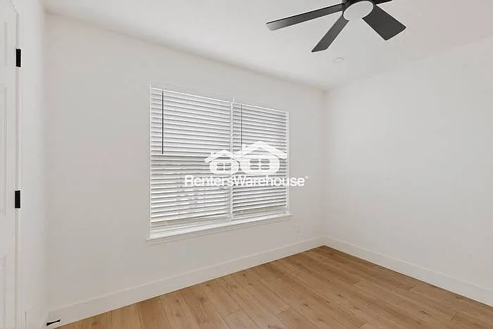 4405 San Mateo Ln — Photo 36