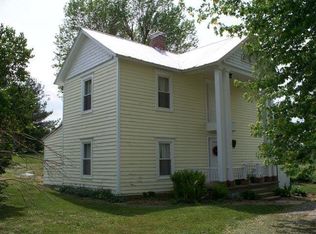 629 Comers Rock Rd, Elk Creek, VA 24326
