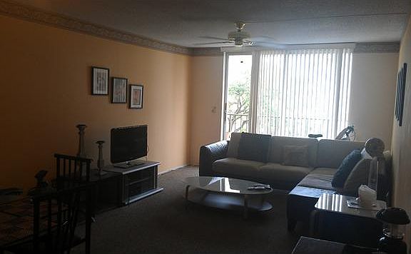 3rd image of 1465 NE 123rd St APT 306