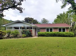 105 Wild Cherry Rd, Asheville, NC 28804