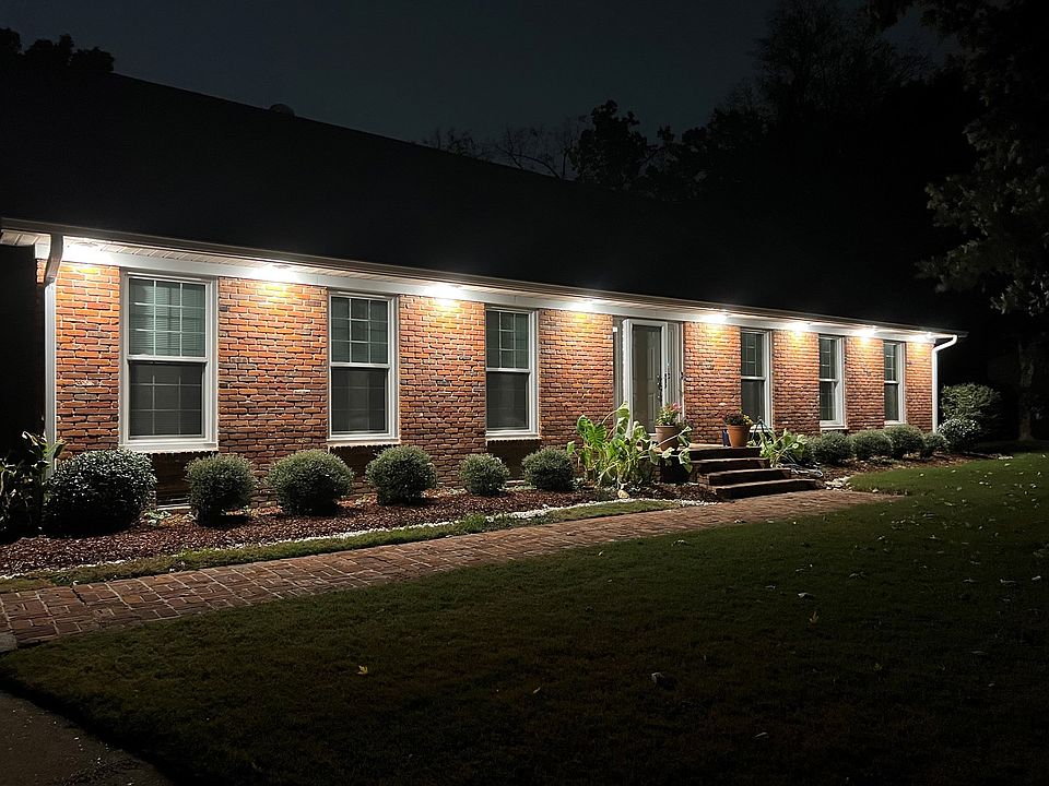 1st image of 195 Skyridge Dr