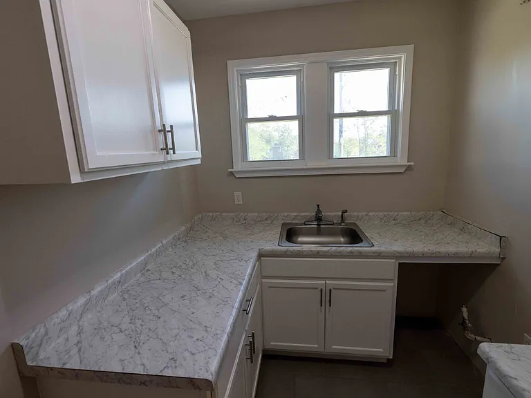 4204 Clements St #2-1 — Photo 7