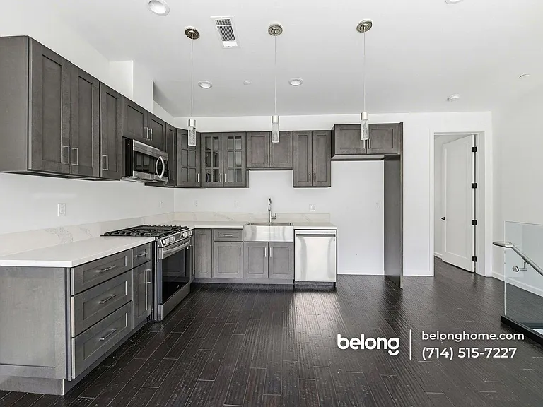 20000 Laguna Canyon Rd #B — Photo 13