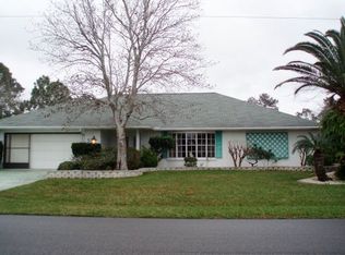 5 Colonial Ct, Palm Coast, FL 32137