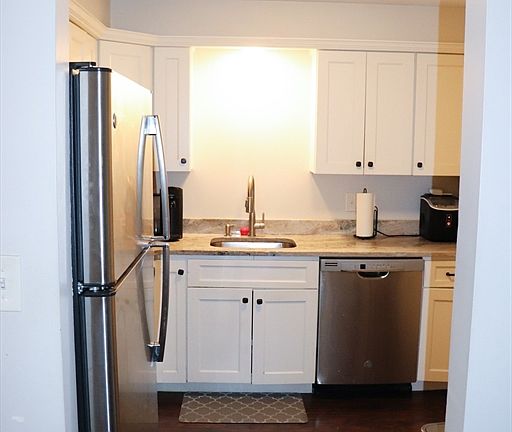 2nd image of 232 Canton St APT 112