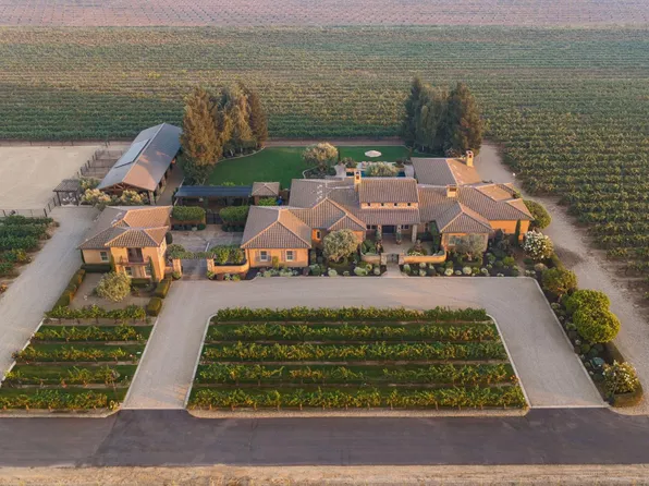 15694 N Alpine Rd, Lodi, CA 95240