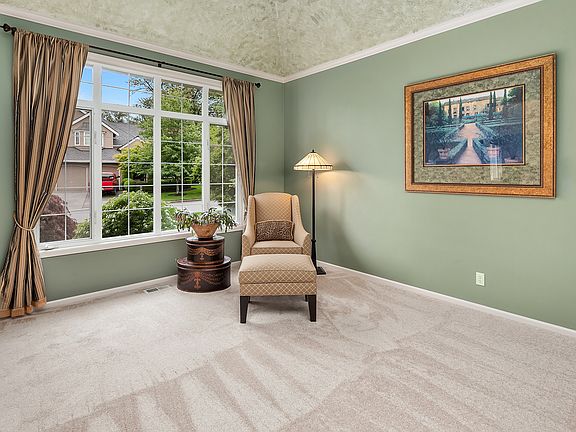 5th image of 15931 Manion Way NE