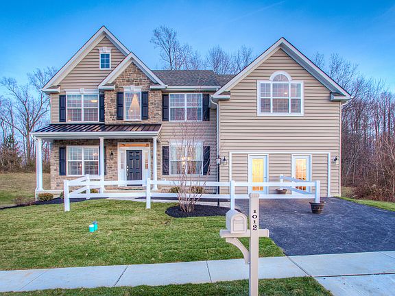 The Hawthorne Model by Rouse Chamberlin Homes