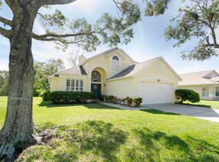 2885 Forest Run Dr, Melbourne, FL 32935