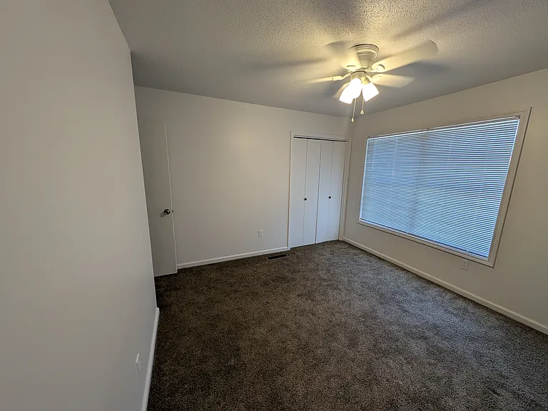 102 Woodleigh Rd #4 — Photo 7