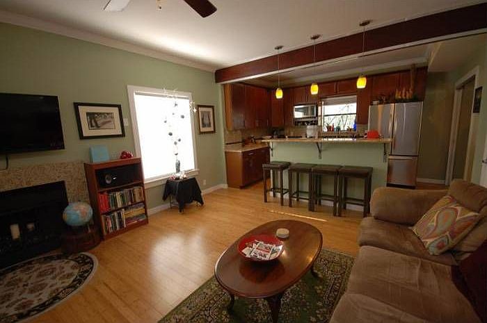 beautiful remodeled condo