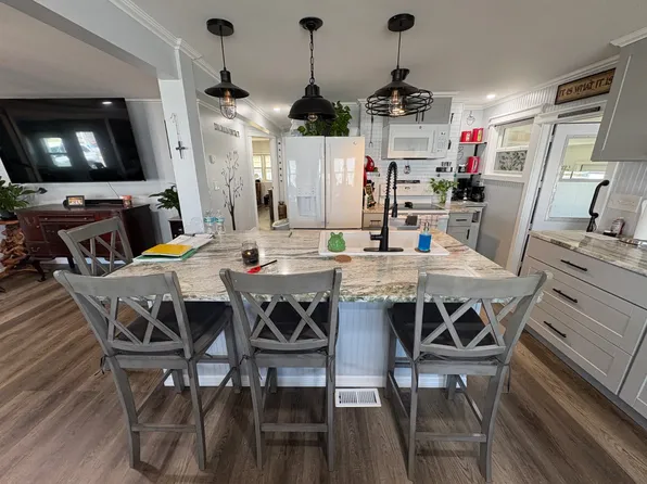 63 Andrews St, Pt Orange, FL 32127