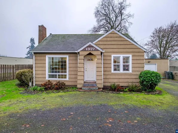 1927 Main St, Sweet Home, OR 97386