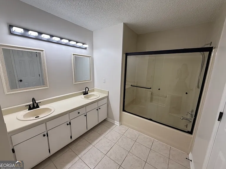 105 Mockingbird Dr — Photo 32