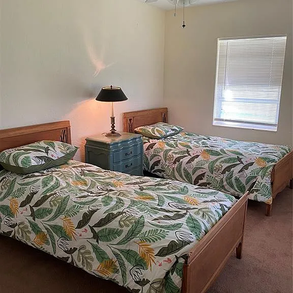 22088 Belinda Ave — Photo 11