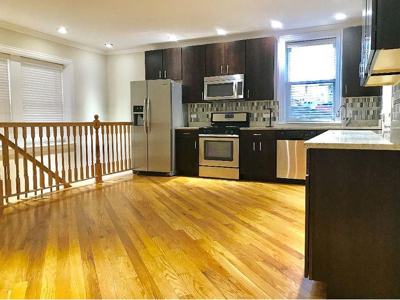 1st image of 4020 N Central Park Ave APT 1W