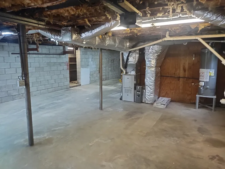 244 Sterling Rd — Photo 25