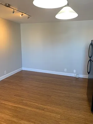 Rented by Carnegie Management Inc | media 8