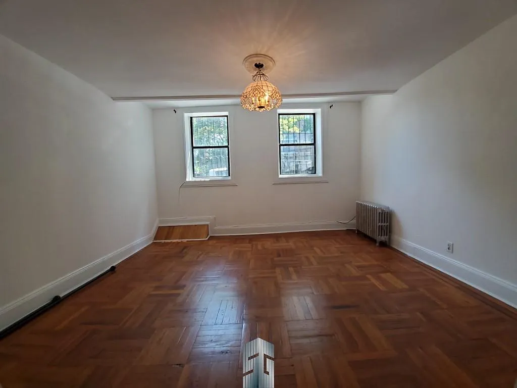 4 Street James's Place — Photo 3