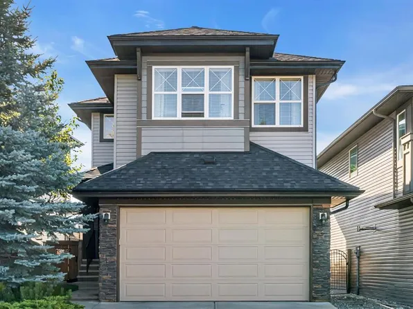 112 W Walden Ter SE, Calgary, AB T2X 0P5
