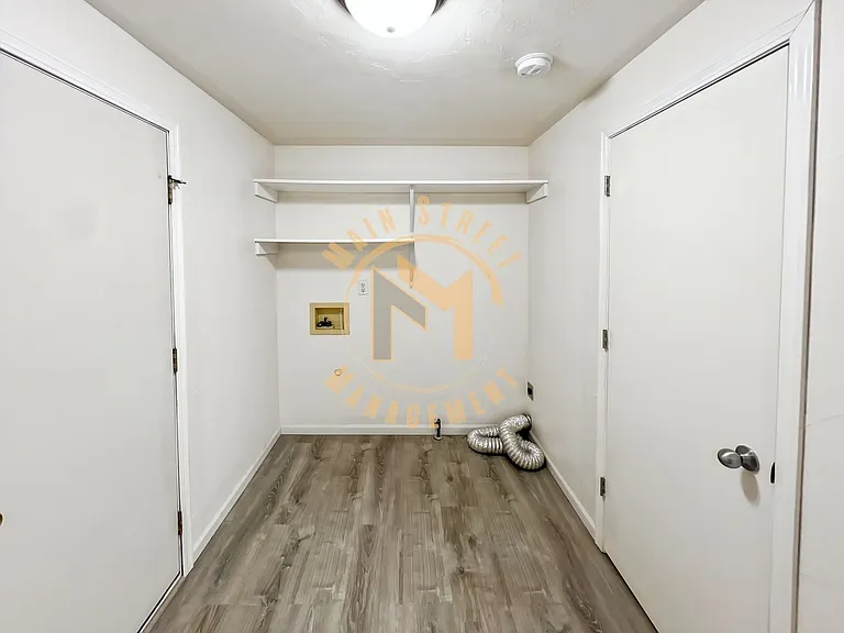 466 S Good Hope Rd — Photo 11