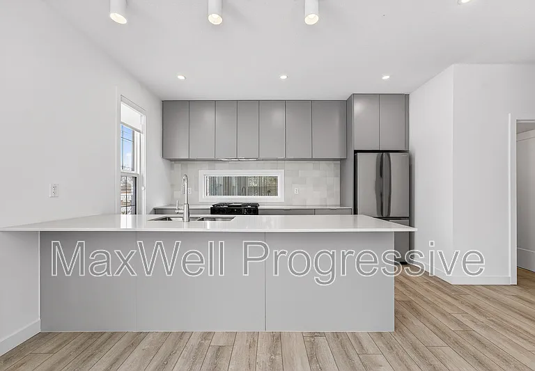 13516 115th Ave NW #5 — Photo 11