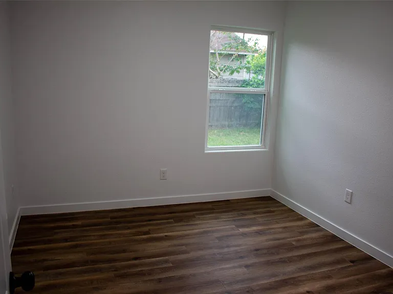 106 Runnels St #B — Photo 25