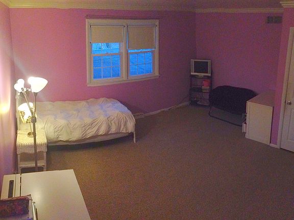 Smaller master with bath