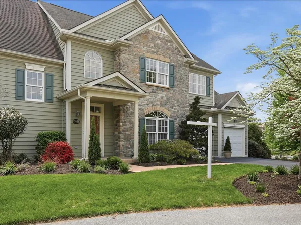 13056 Hawkins Cir, Hagerstown, MD 21742
