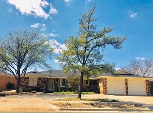 7906 Lynnhaven Ave, Lubbock, TX 79423