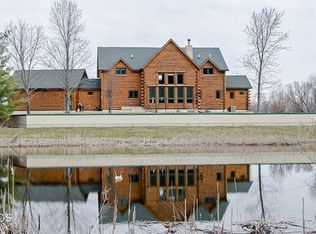 11411 Armory Rd, Hebron, IL 60034