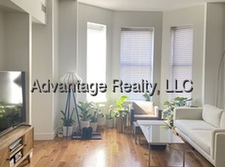 34 Fairfield St #2, Boston, MA 02116