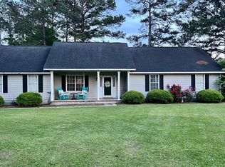 206 Barfield Dr, Dublin, GA 31021