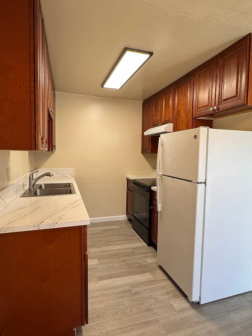 2 bed, 875 sqft, $2,495 — Photo 1