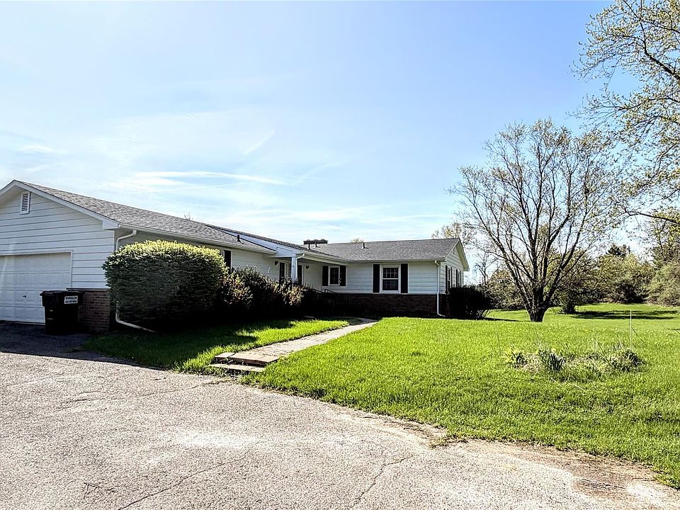 1st image of 8079 Farley Rd