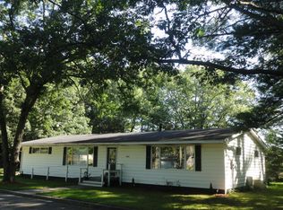 940 N Van Eyck St, Muskegon, MI 49442