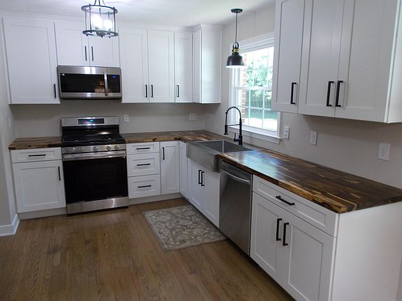 5th image of 725 Hugh Ave