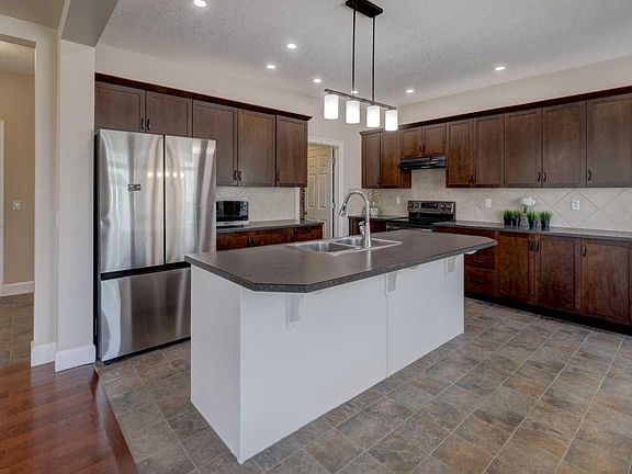 4th image of 1348 Windstone Rd SW