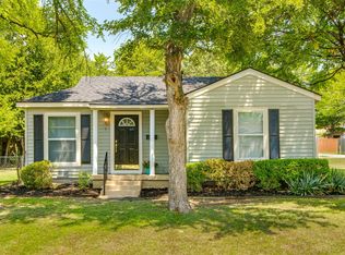 301 Alexander St, Lancaster, TX 75146