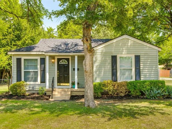 301 Alexander St, Lancaster, TX 75146