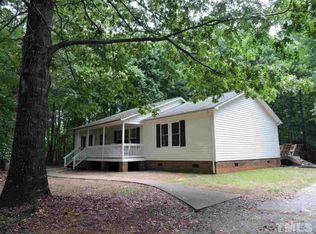 405 Green Meadow Ln, Roxboro, NC 27574