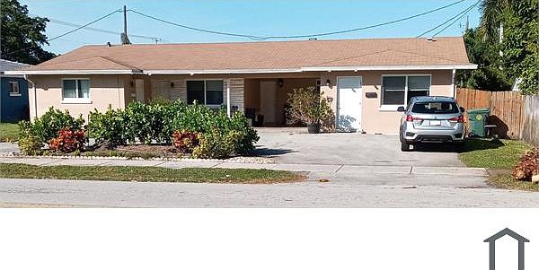 1st image of 4531 NE 18th Ave