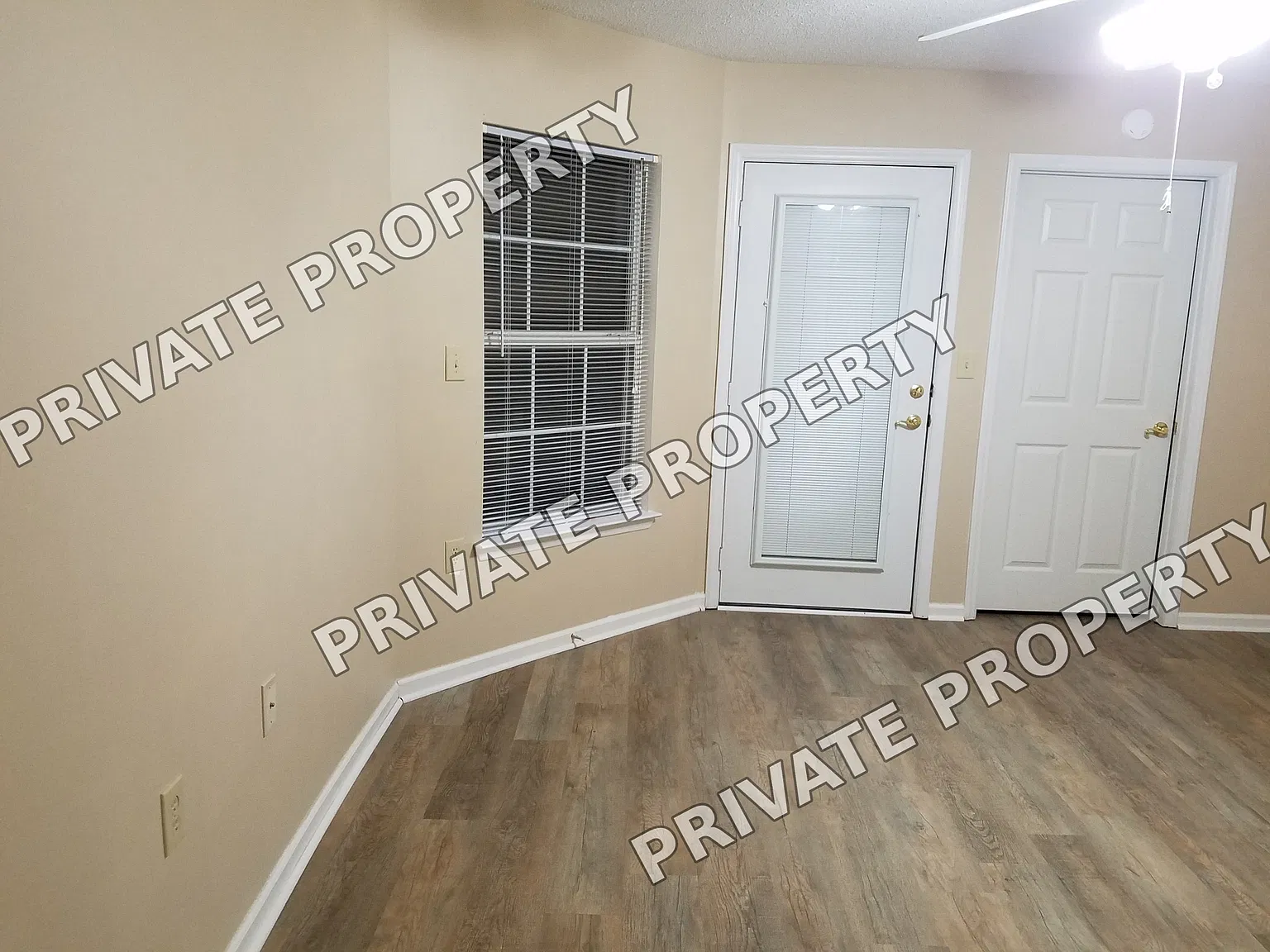 Ingleside Dr, High Point — Photo 2