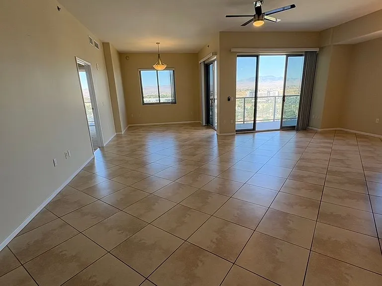 8255 Las Vegas Blvd S #1122 — Photo 3