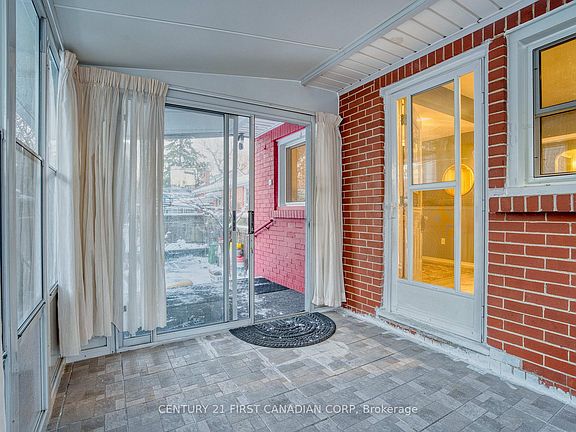 5th image of 756 Cheapside St